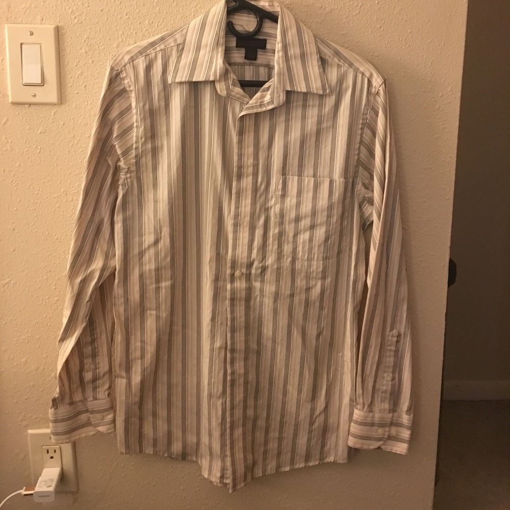 Express button down
